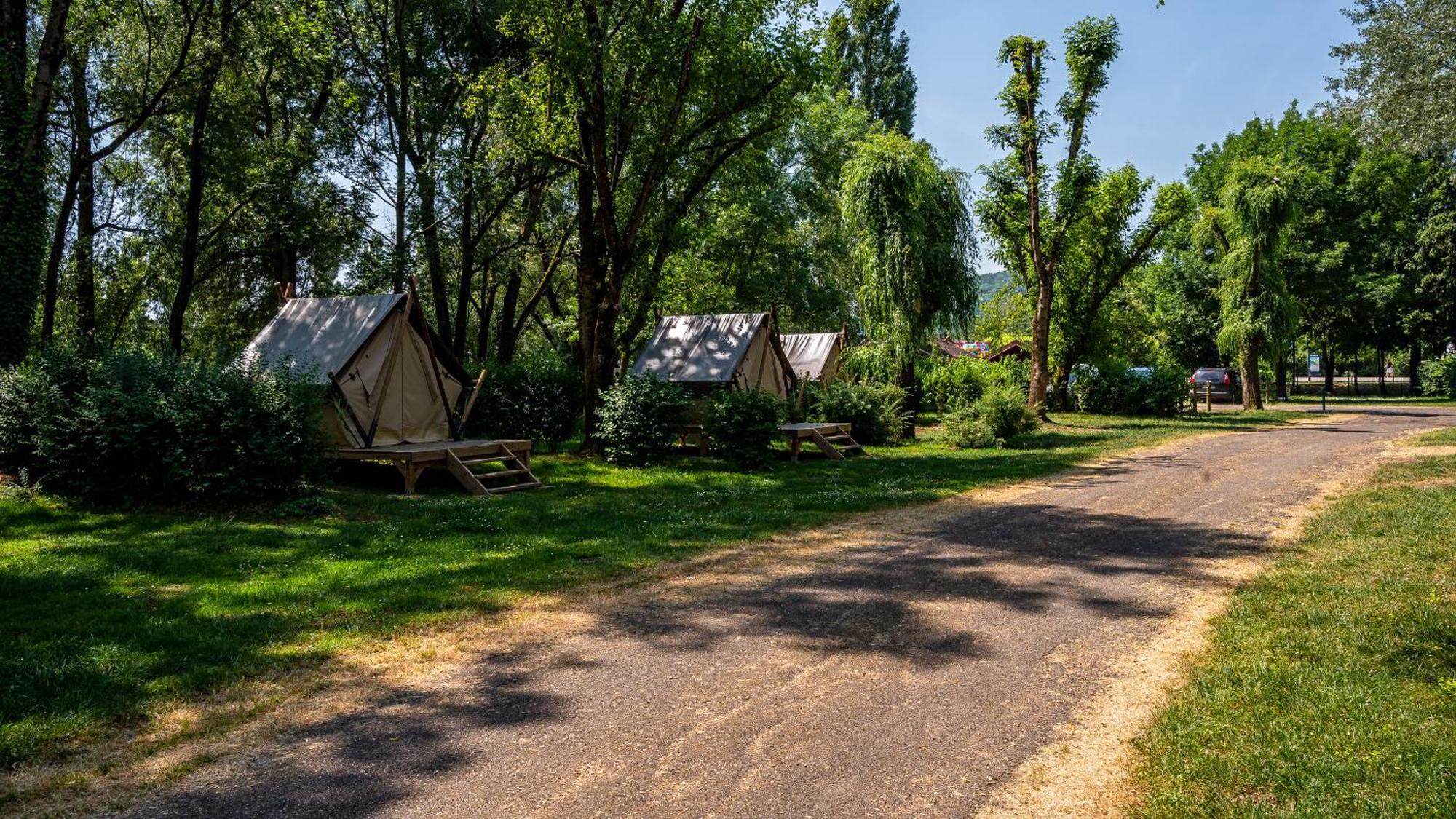 Camping Vesoul Vaivre-et-Montoille Exteriér fotografie