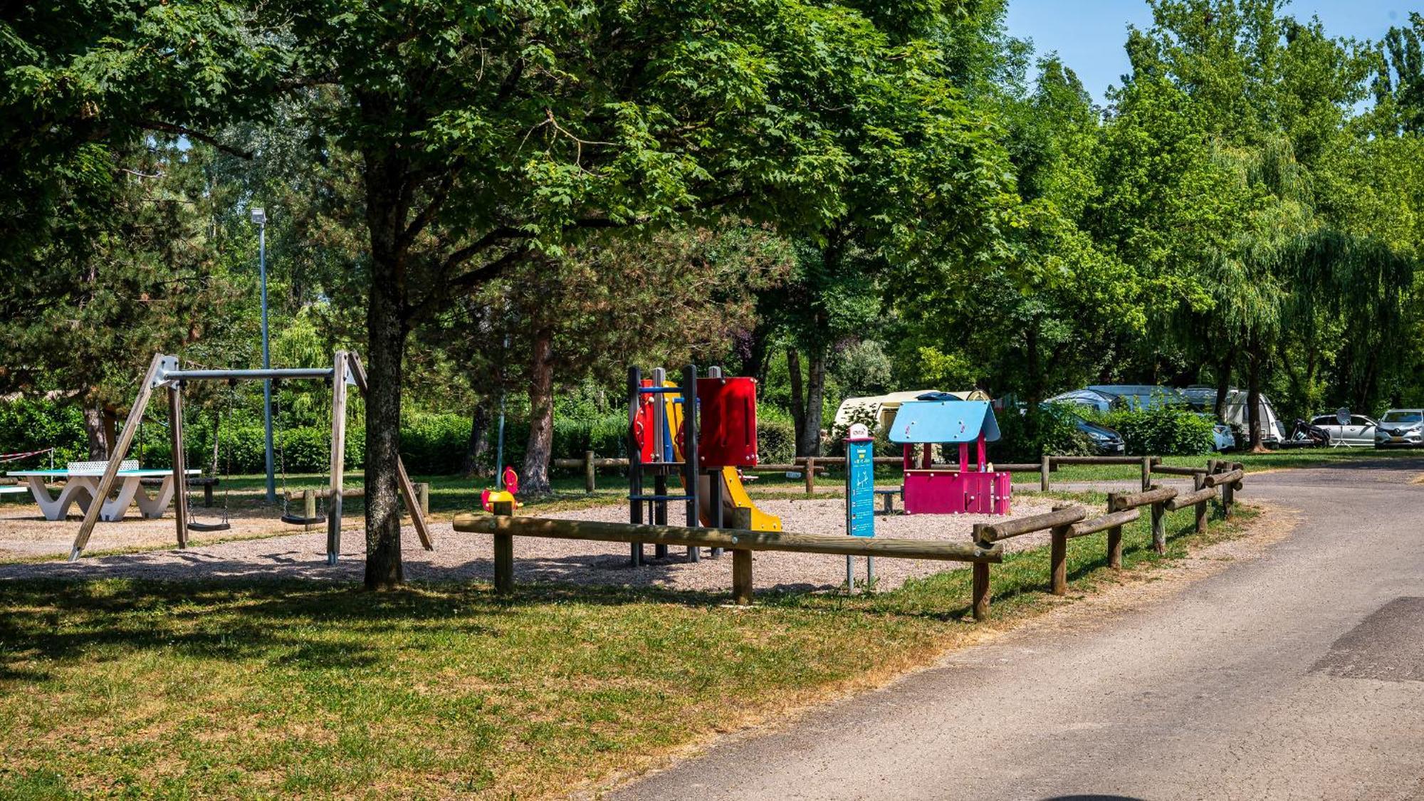 Camping Vesoul Vaivre-et-Montoille Exteriér fotografie